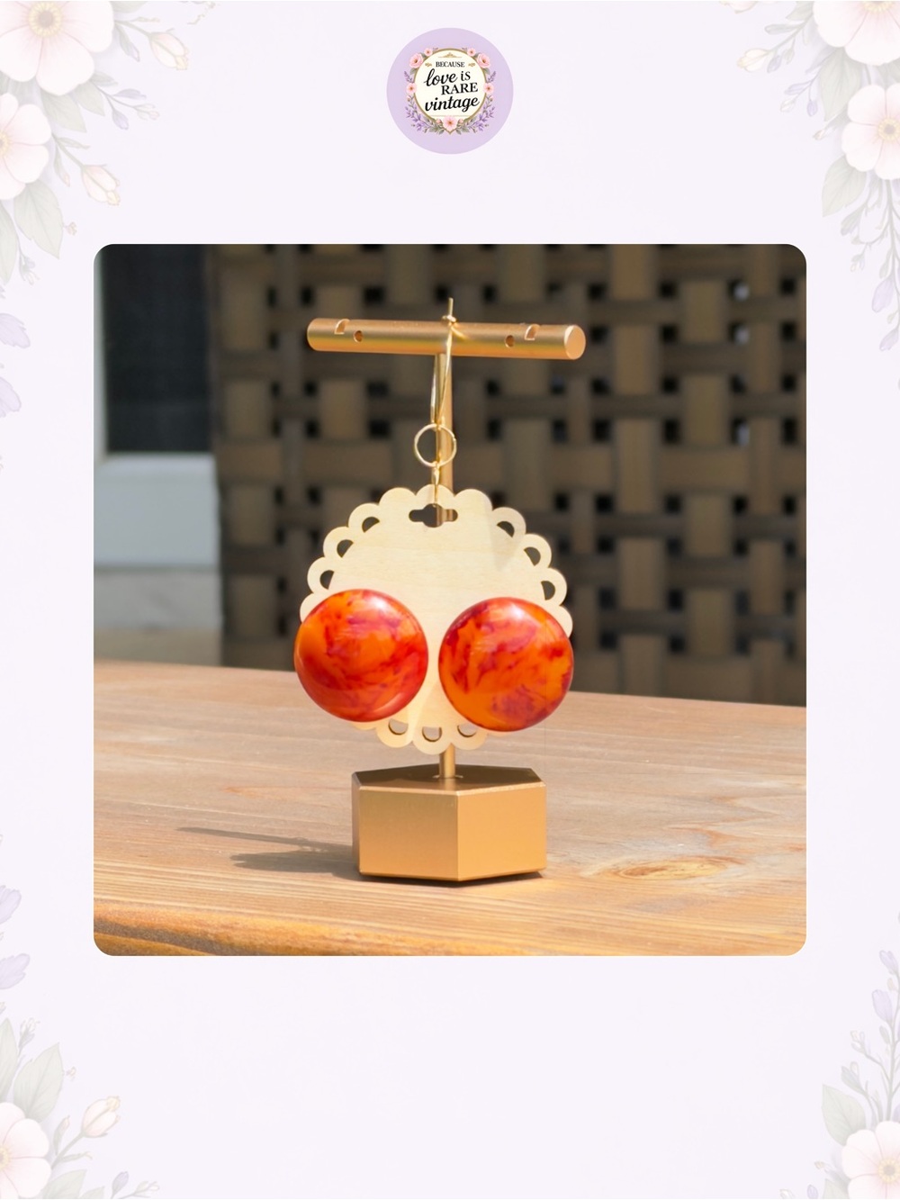 Vintage Bakelite Marbled Screw-Back Earrings in Orange & Red